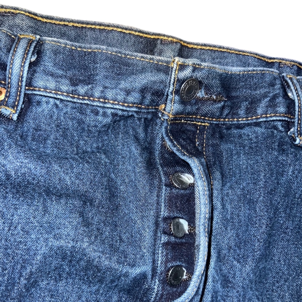Levi’s 501 Dark Wash Button Fly Jeans Men’s Size W40 L34 - Picture 6 of 7